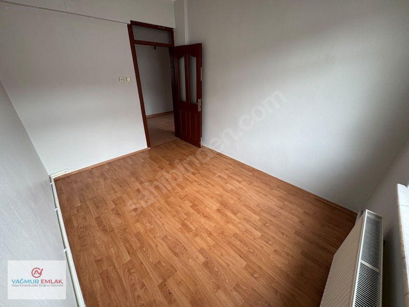 Yağmur Emlak'tan Derebahçe'de 4+1 Geniş Ferah Kiralık Daire — fotoğraf 7