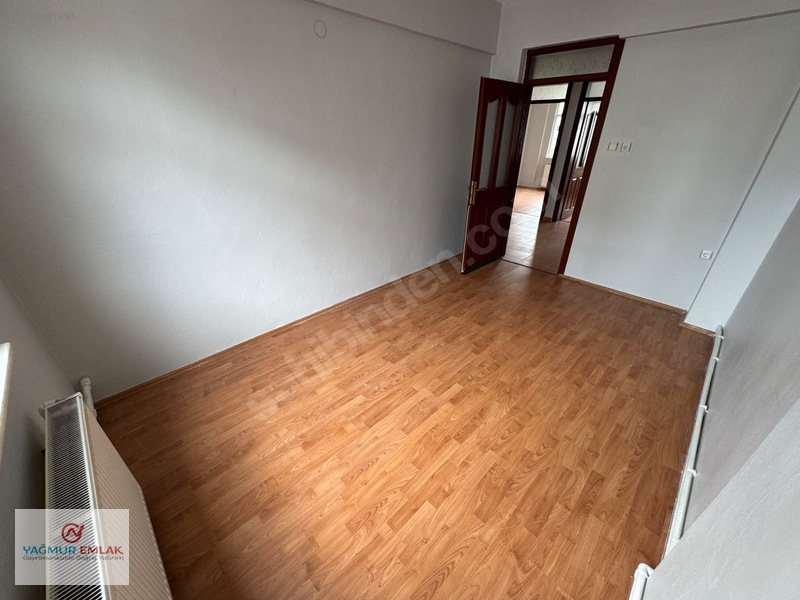 Yağmur Emlak'tan Derebahçe'de 4+1 Geniş Ferah Kiralık Daire — fotoğraf 8