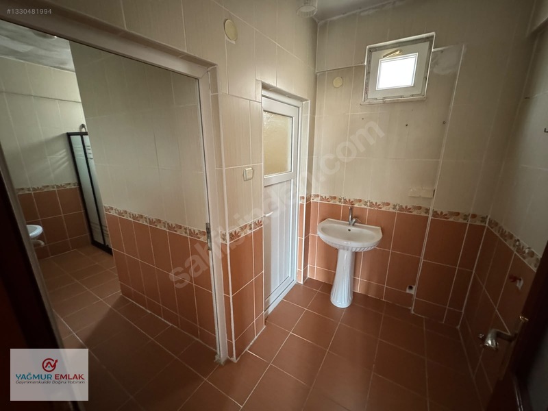 Yağmur Emlak'tan Derebahçe'de 4+1 Geniş Ferah Kiralık Daire — fotoğraf 12
