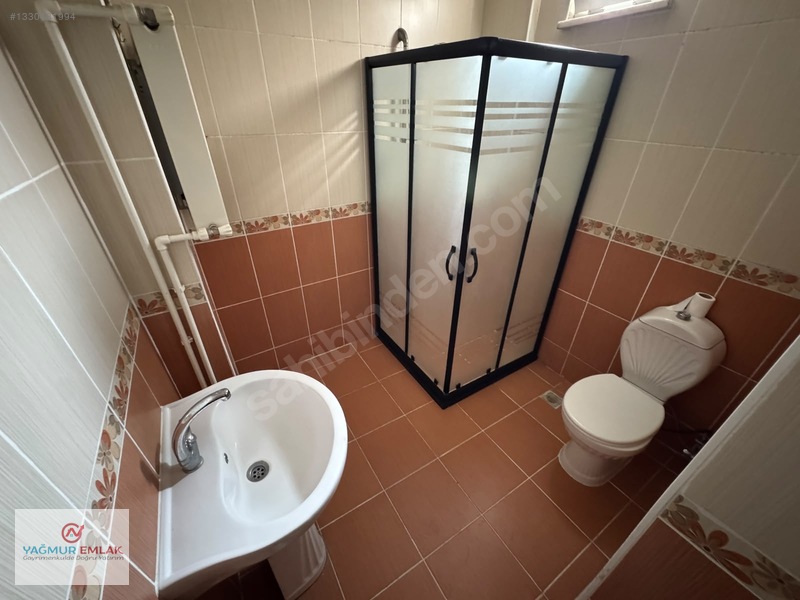 Yağmur Emlak'tan Derebahçe'de 4+1 Geniş Ferah Kiralık Daire — fotoğraf 14