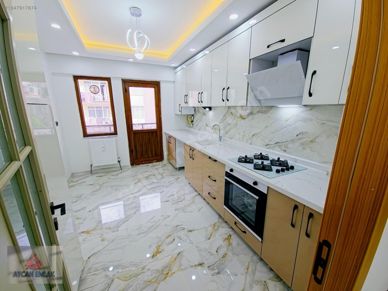 Yenimahalle Özevlerde İçi Komple Yenilenmiş Lüks Satılık Daire — fotoğraf 11