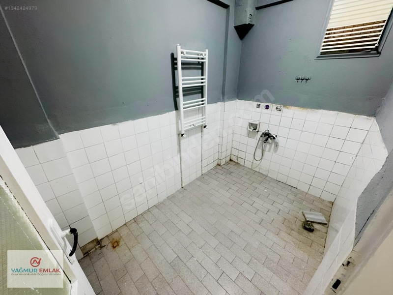 İlkadım Derebahçe'de Giriş Kat Kiralık 2+1 Daire — fotoğraf 7