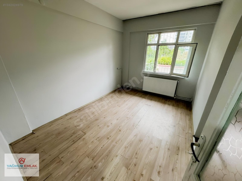 İlkadım Derebahçe'de Giriş Kat Kiralık 2+1 Daire — fotoğraf 13