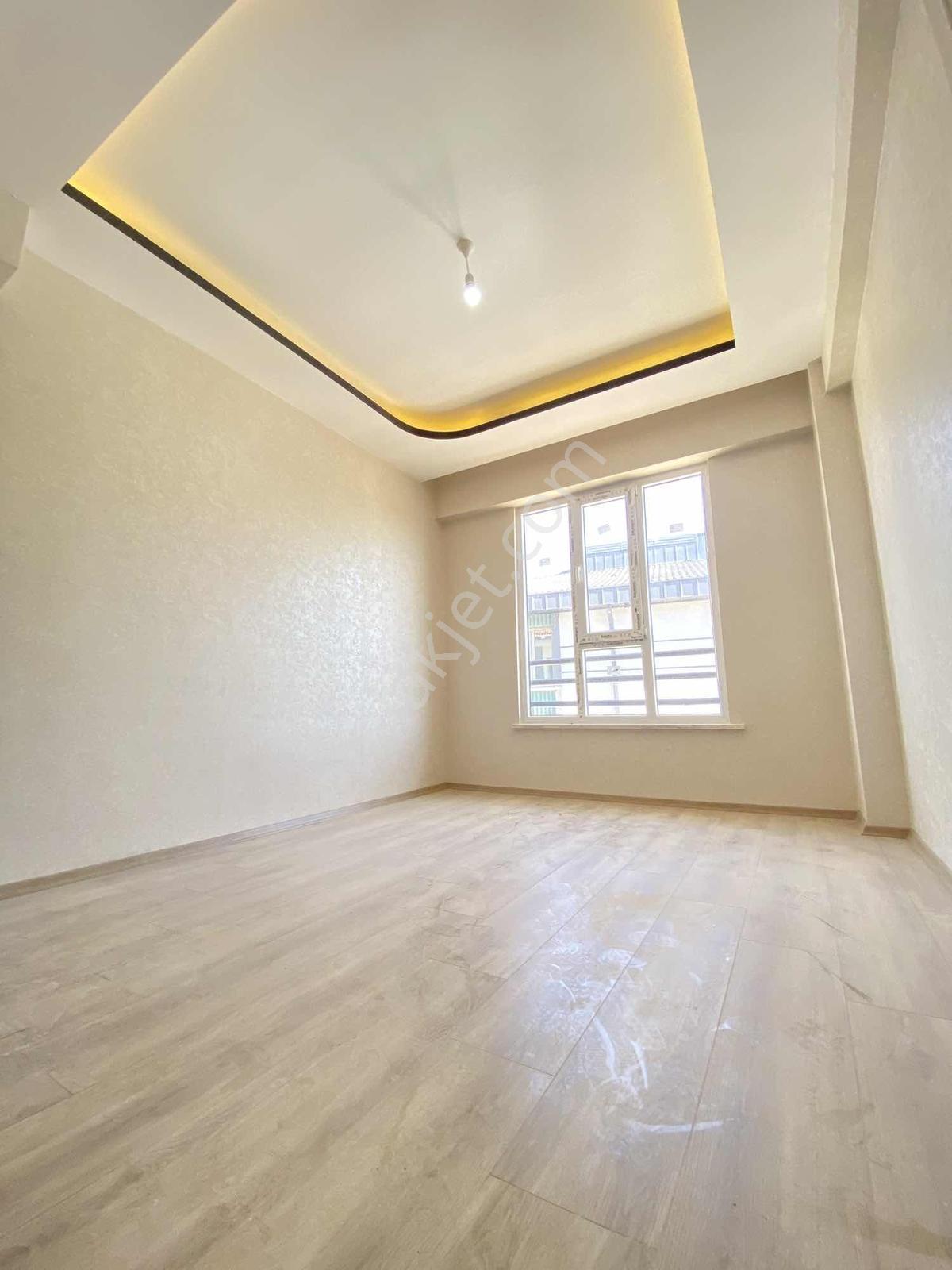 Meram Yaylapınar Lüx 2+1 Satılık Hobi Bahçeli Daire 2/2 — fotoğraf 17