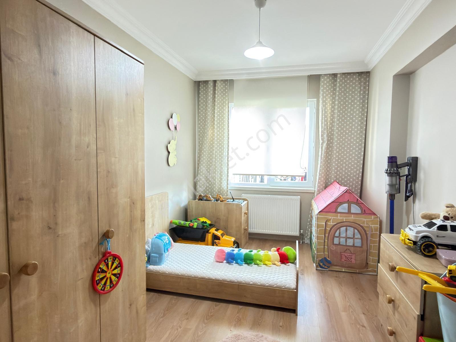 Batıkent Merkezi Konumda Ara Kat Geniş 3+1 Daire — fotoğraf 28