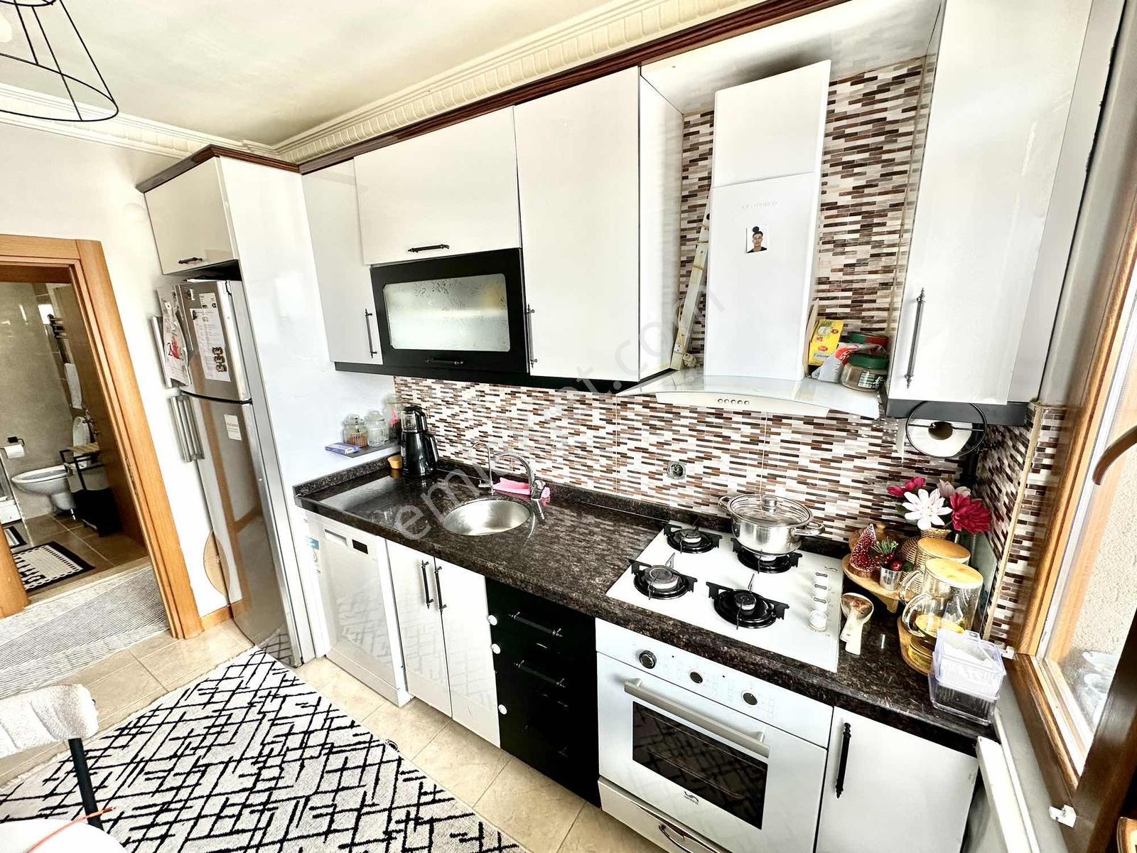 Pendik Şeyhli Metro 4+2 Satılık Dubleks Daire — fotoğraf 18