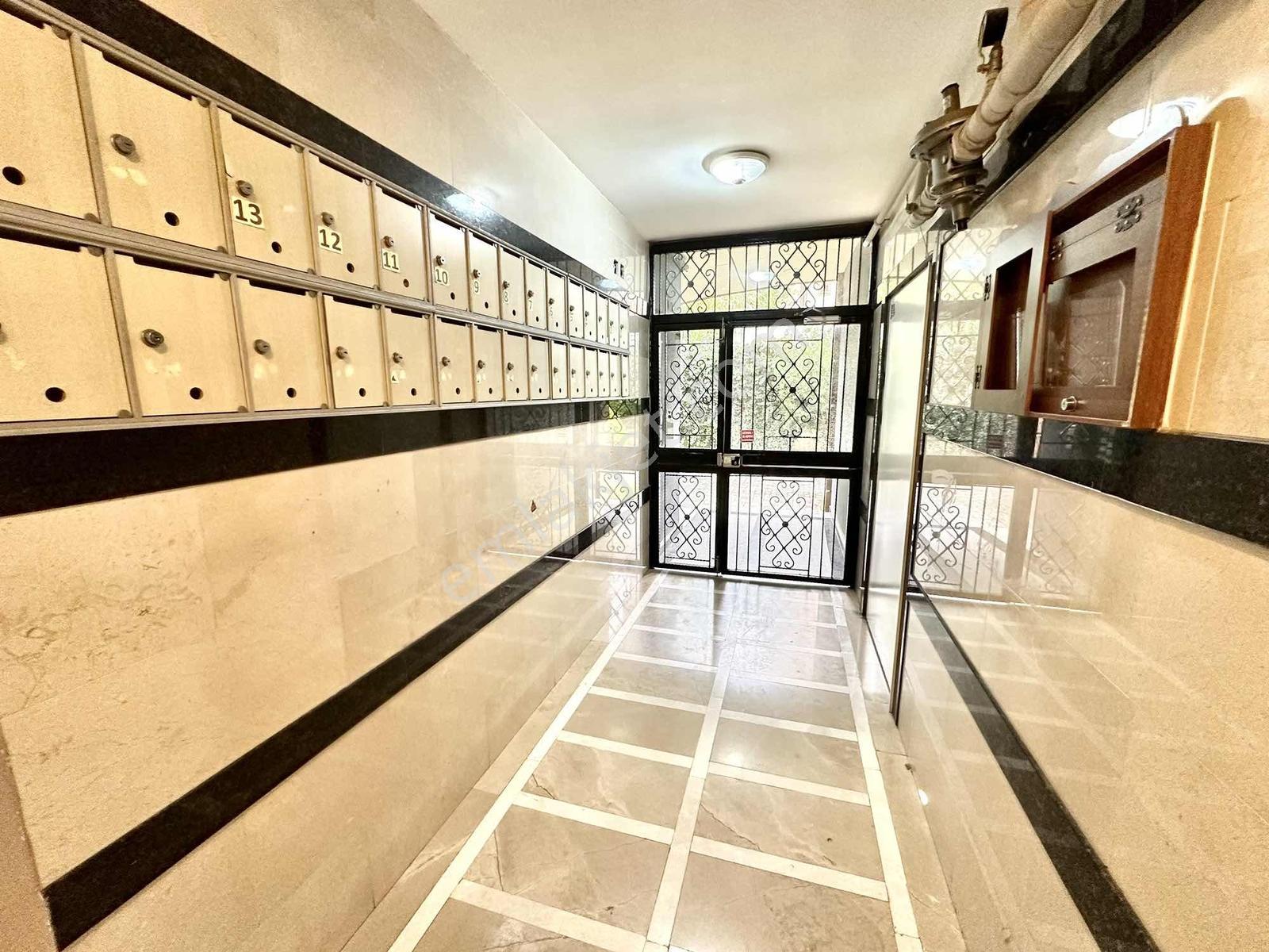 Pendik Şeyhli Metro 4+2 Satılık Dubleks Daire — fotoğraf 32