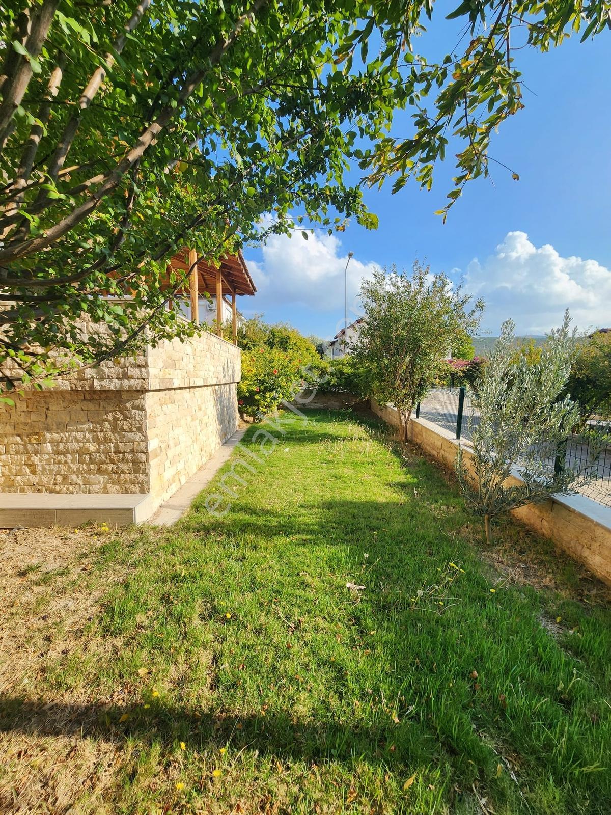 20 Urla Balıklıova İltur Sit. Deniz Manzaralı 3+1 Müstakil Villa — fotoğraf 3