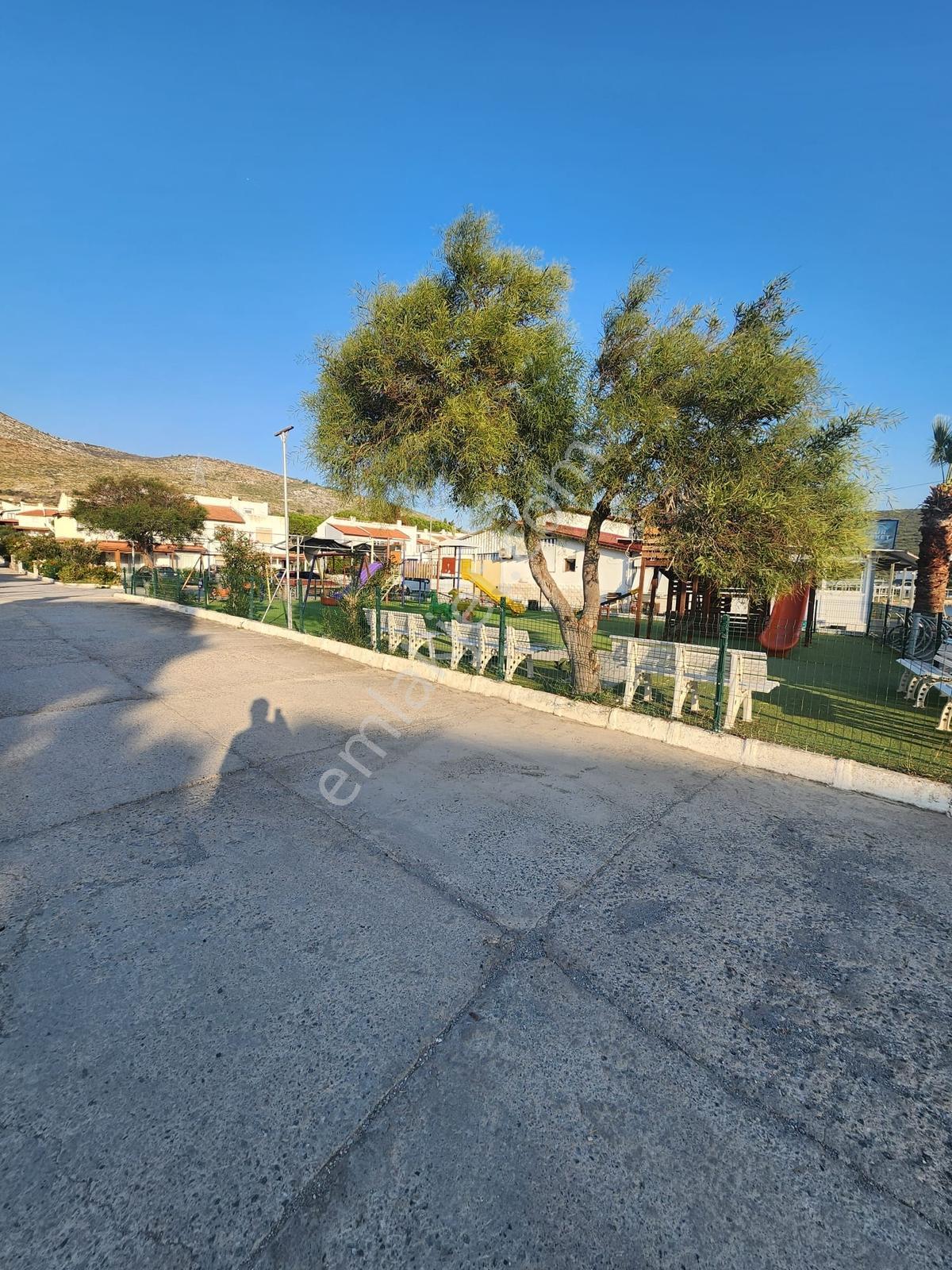20 Urla Balıklıova İltur Sit. Deniz Manzaralı 3+1 Müstakil Villa — fotoğraf 32