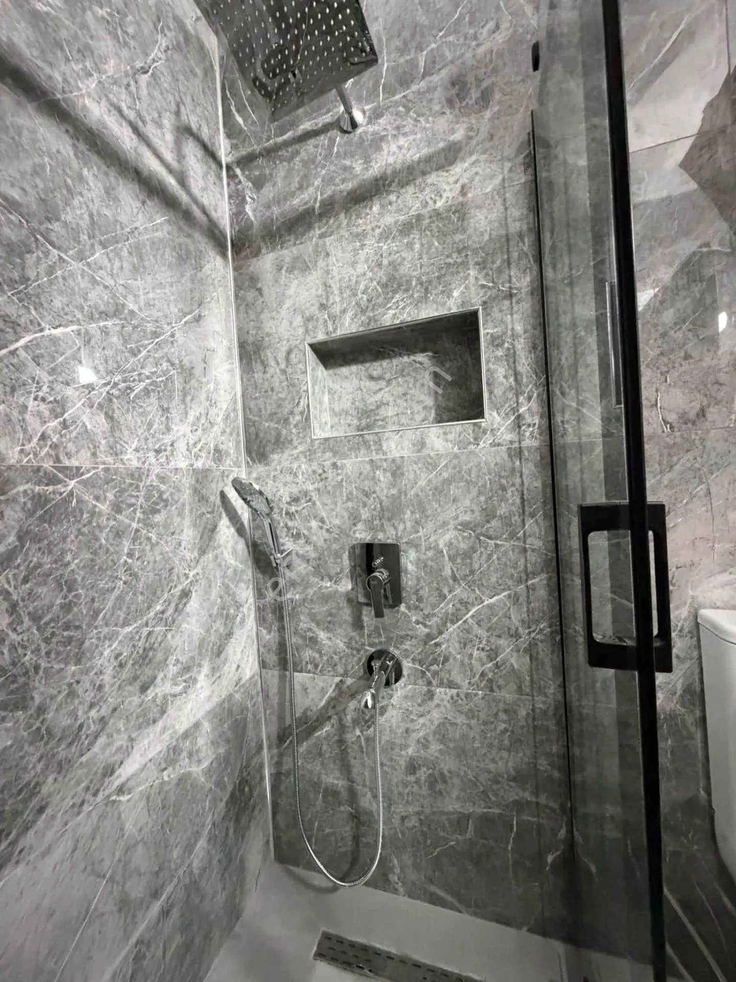 Gönyeli İçi Satılık Lüks 100 M2 Den Yeni Modern Mimarisiyle 2+1 Daireler . — fotoğraf 13