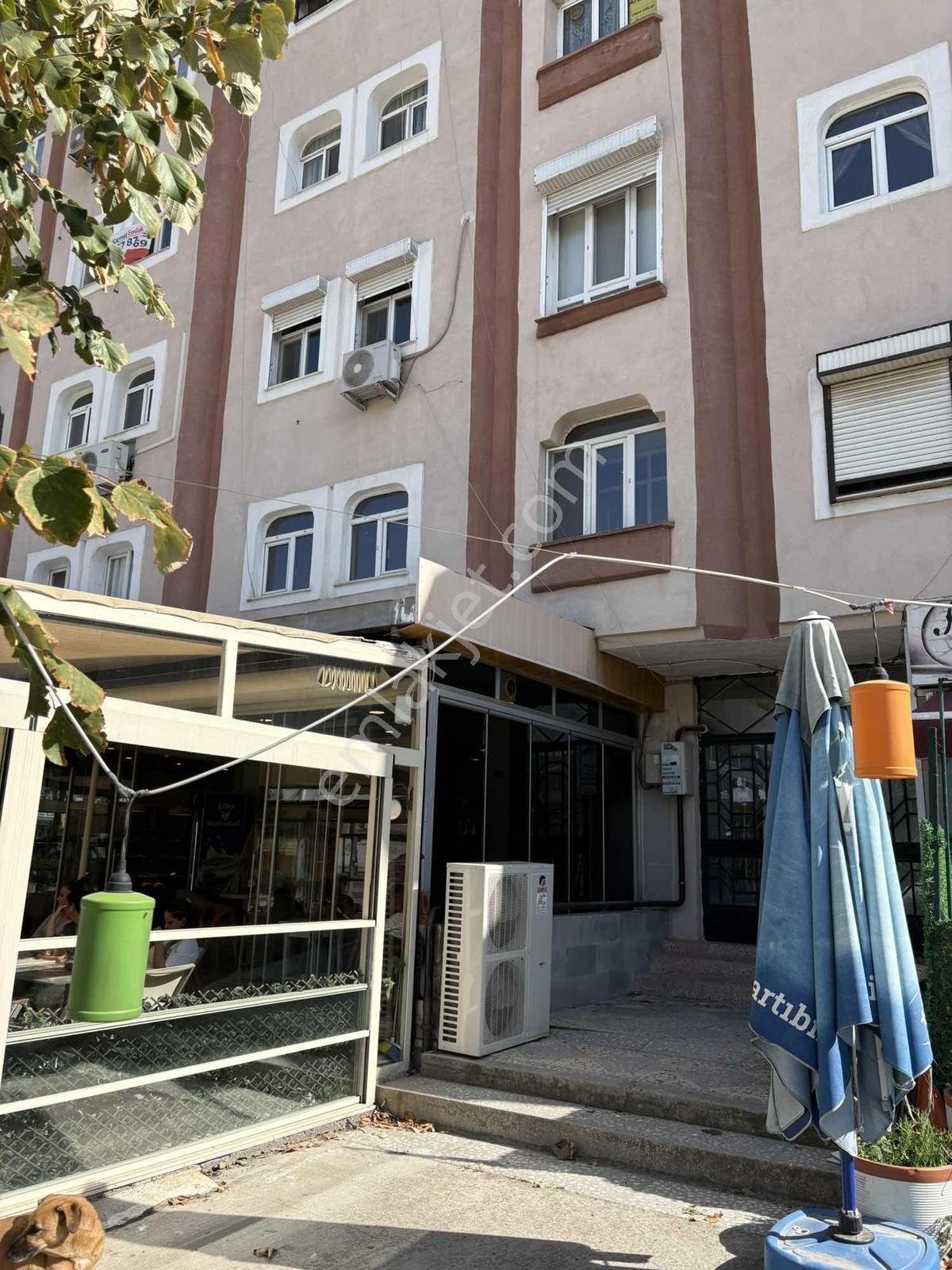 Bergama Tariş Karşısı 80 M2 2+1 — fotoğraf 3