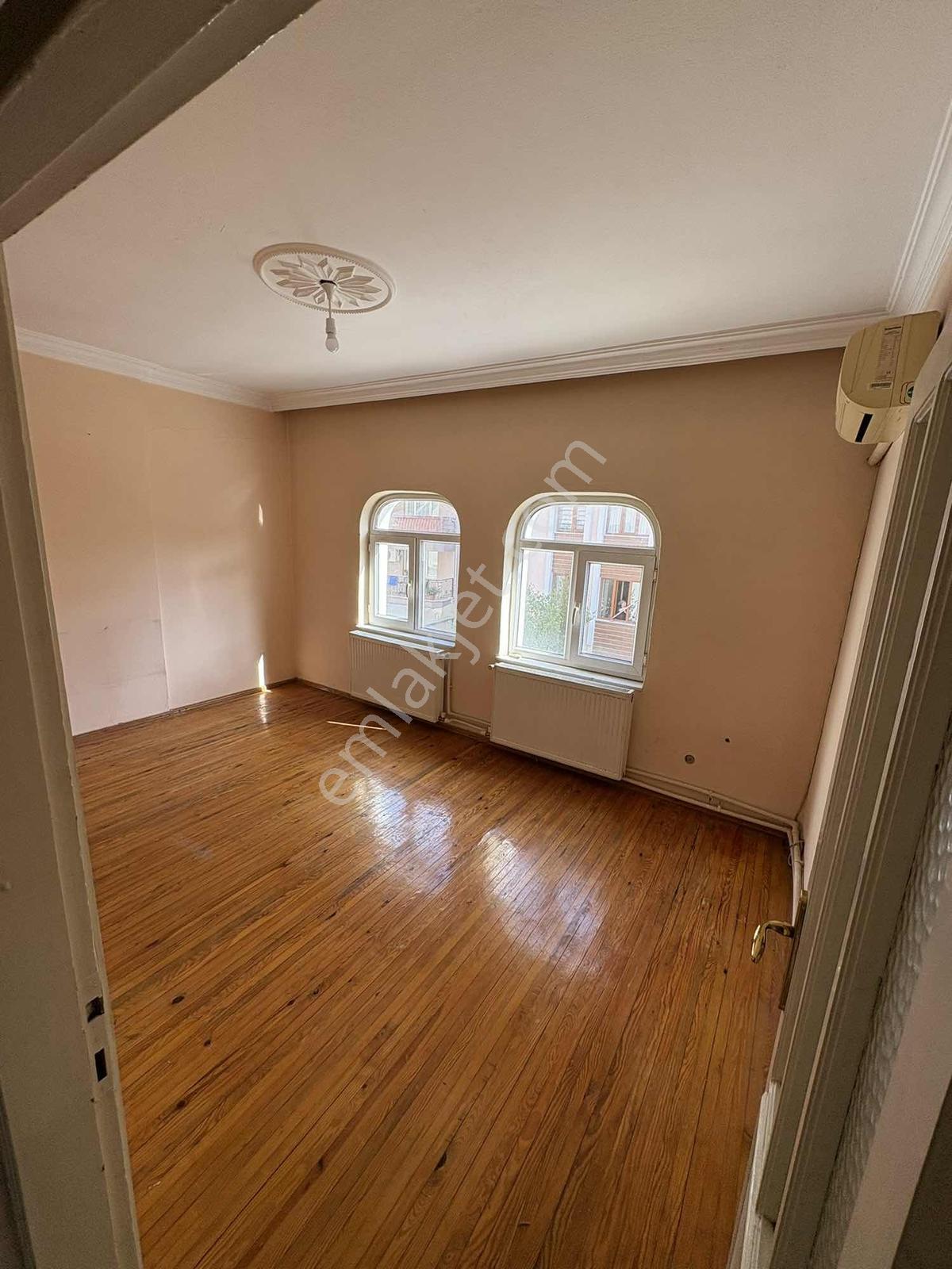 Bergama Tariş Karşısı 80 M2 2+1 — fotoğraf 5
