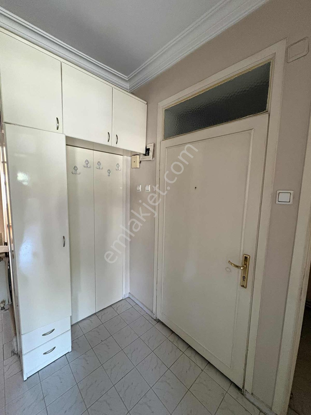 Bergama Tariş Karşısı 80 M2 2+1 — fotoğraf 8