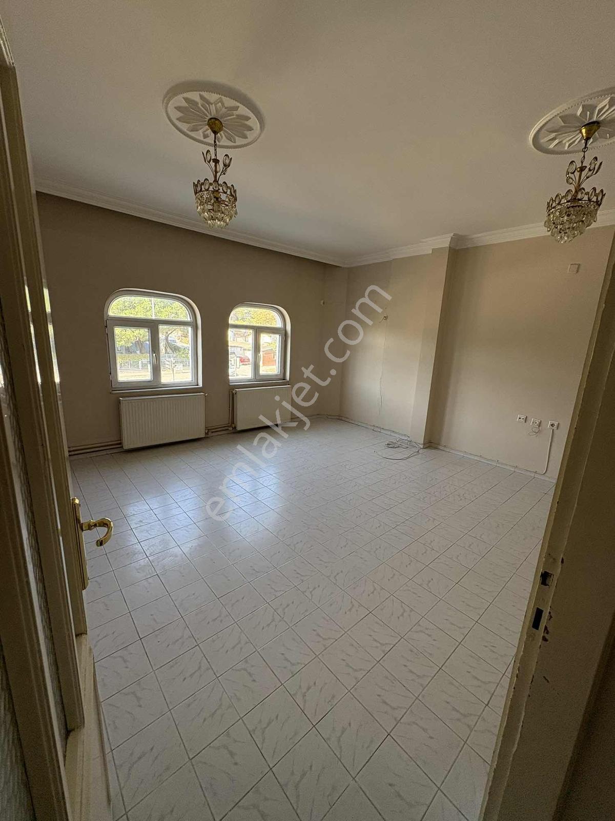 Bergama Tariş Karşısı 80 M2 2+1 — fotoğraf 14