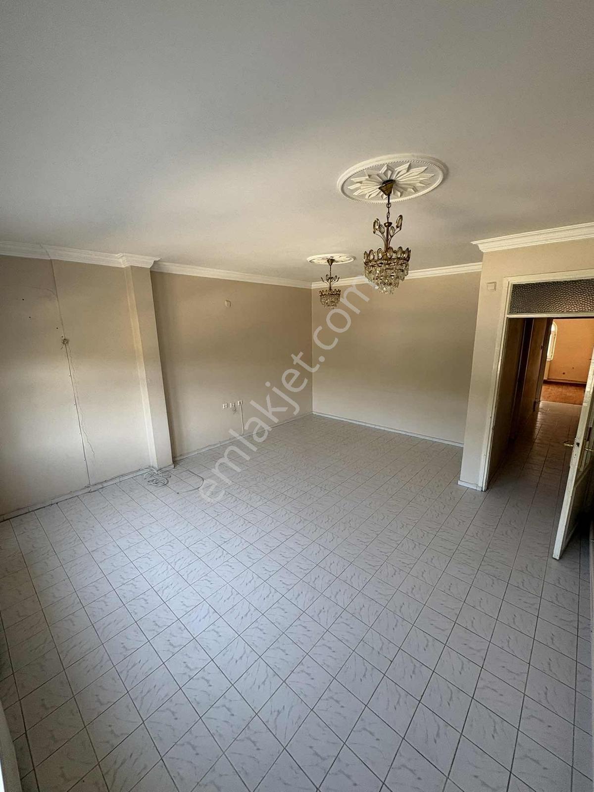 Bergama Tariş Karşısı 80 M2 2+1 — fotoğraf 17