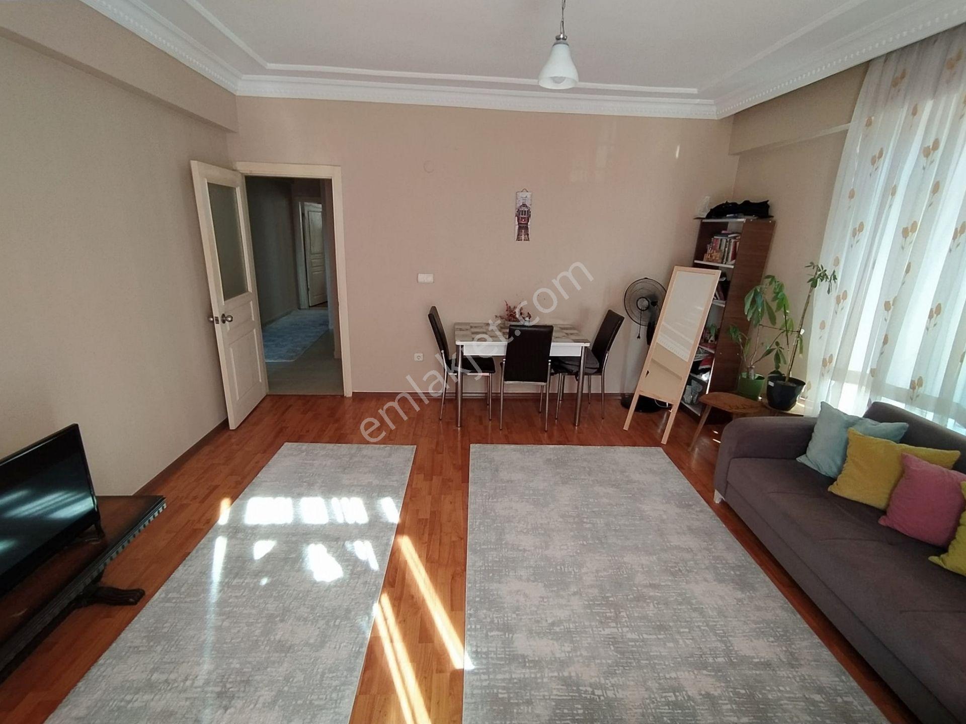 Mertcan'dan Cumhuriyet Mahallesi'nde 2+1 Satılık Daire — fotoğraf 8