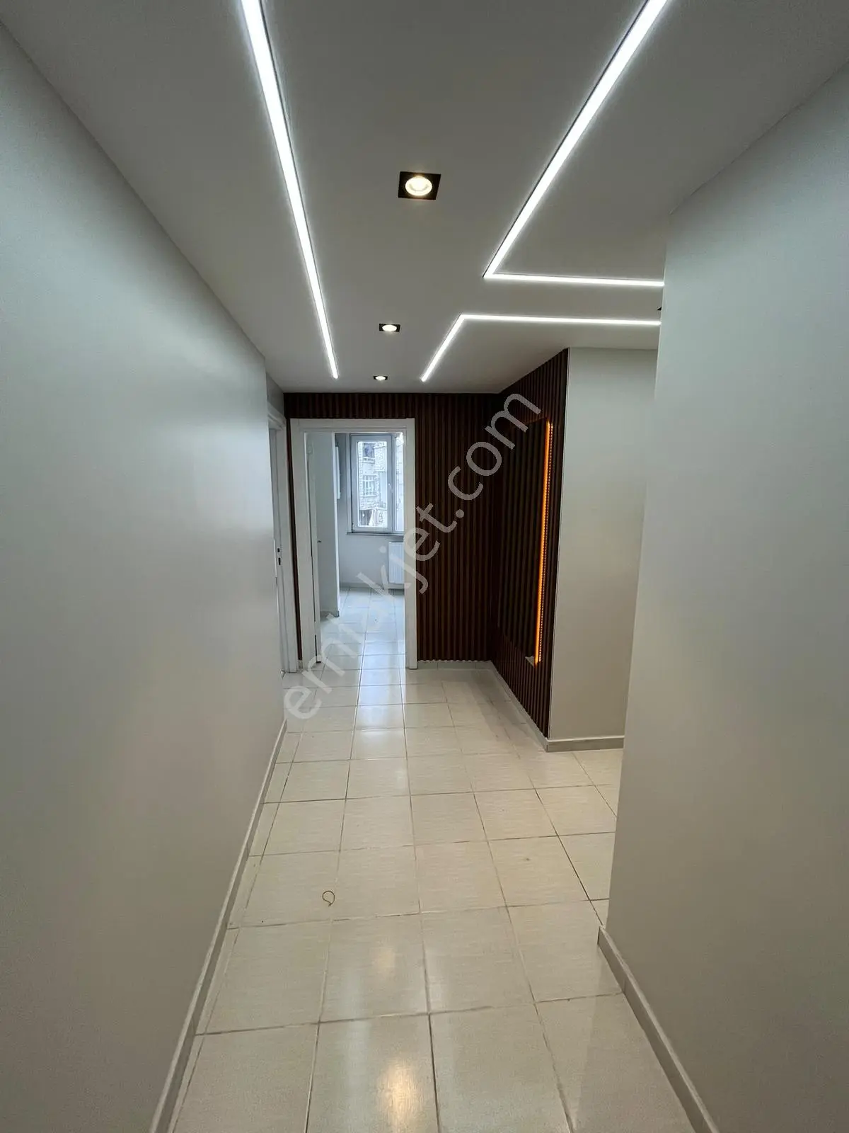 Şans Gayrimenkul'den Talatpaşa'da İskanlı Asansörlü Balkonlu 2+1 — fotoğraf 31