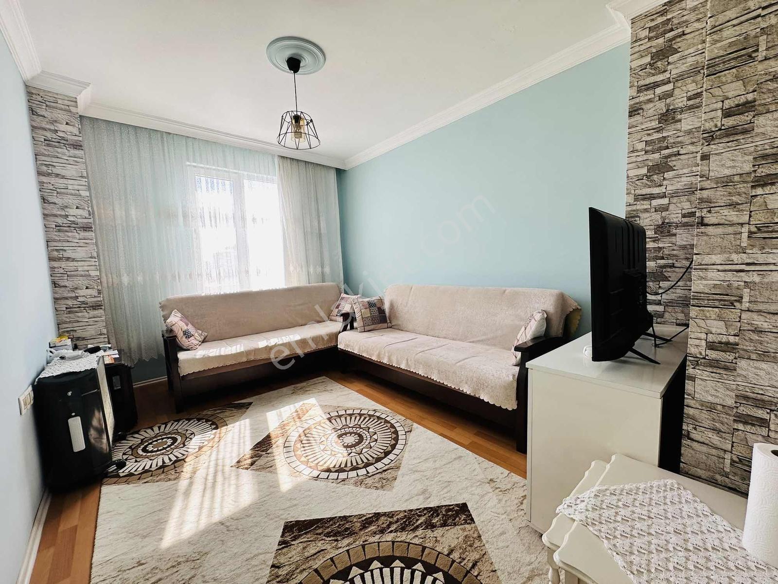Özdoğan Emlaktan Ayanoğlunda Tramvay Yakını 2+1 95m2 Katta Daire — fotoğraf 12