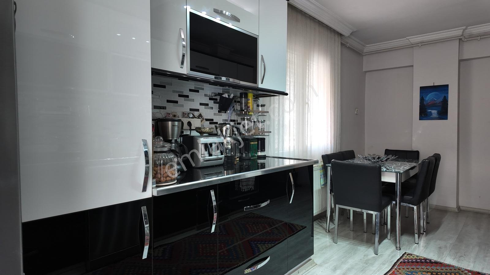 Şirinyer Merkezde 3+1 Çift Cephe Çift Balkon Daire — fotoğraf 11