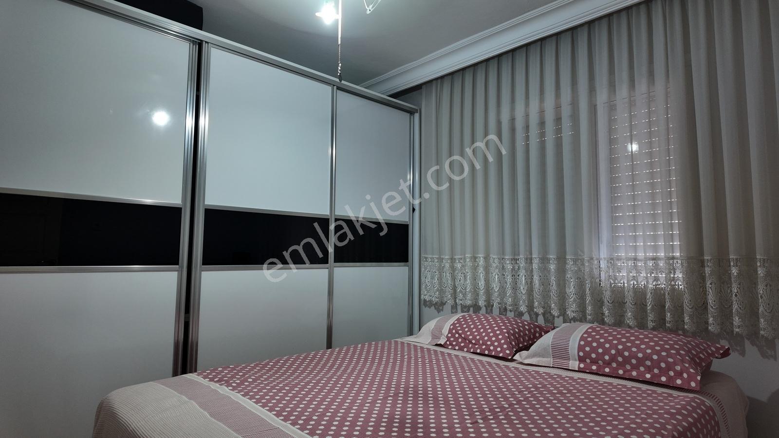 Şirinyer Merkezde 3+1 Çift Cephe Çift Balkon Daire — fotoğraf 16