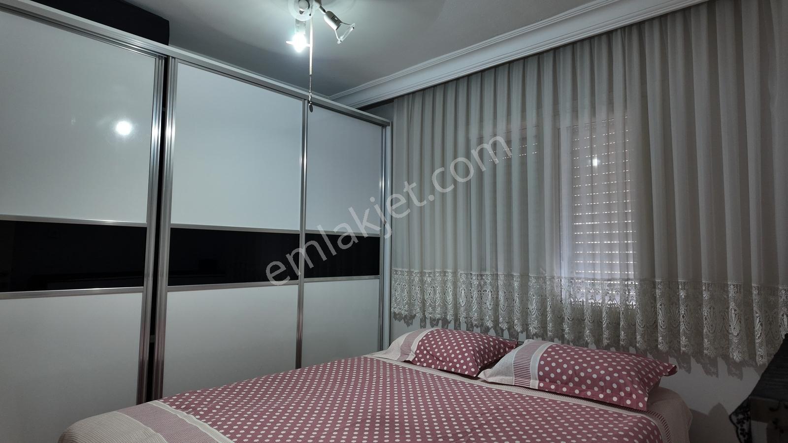Şirinyer Merkezde 3+1 Çift Cephe Çift Balkon Daire — fotoğraf 19