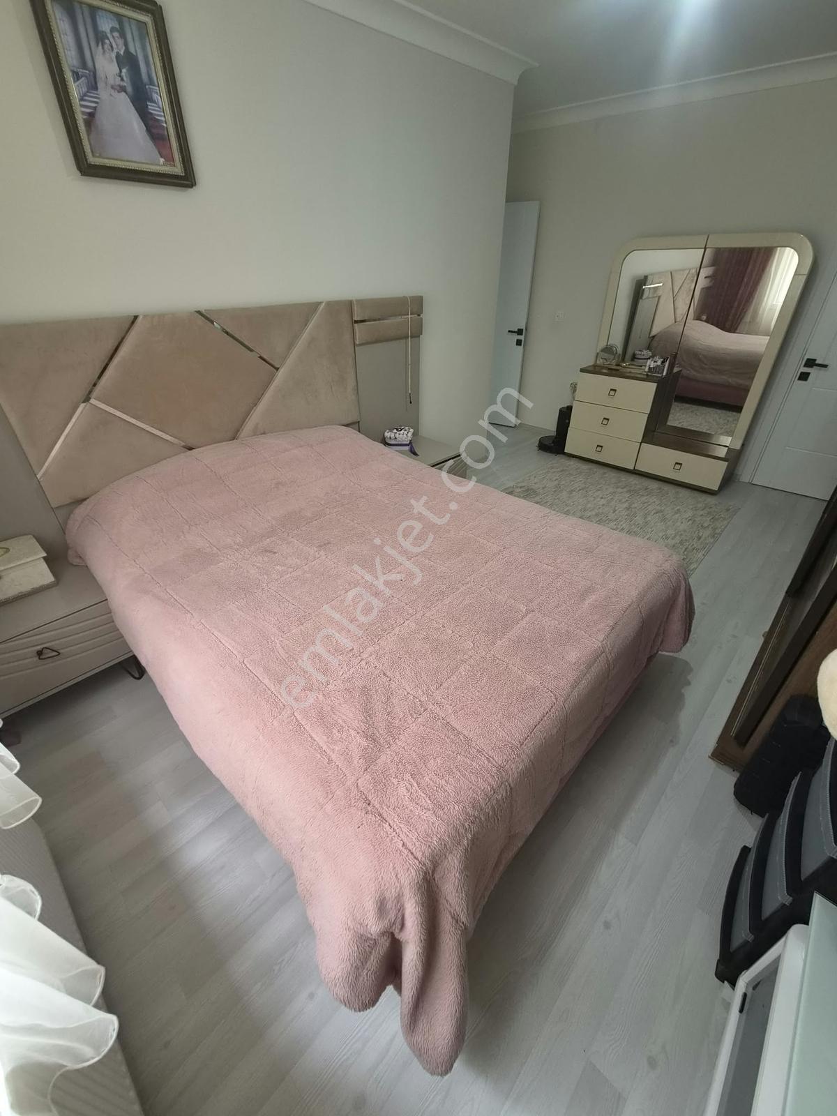 Gül Emlak'tan Altınköy Mevkii 140mt Net Kullanım Alanı İle 3+1 — fotoğraf 32