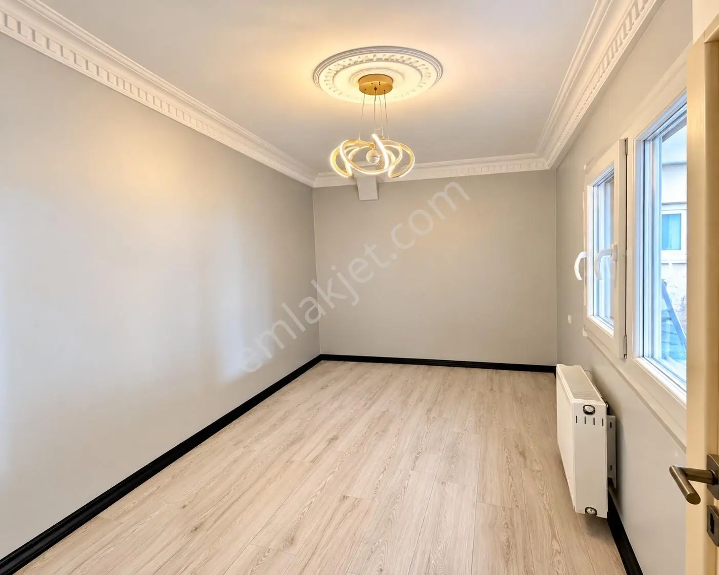 Şans Gayrimenkul'den Sultaniye'de Düz Giriş Emsali 2+1 — fotoğraf 19