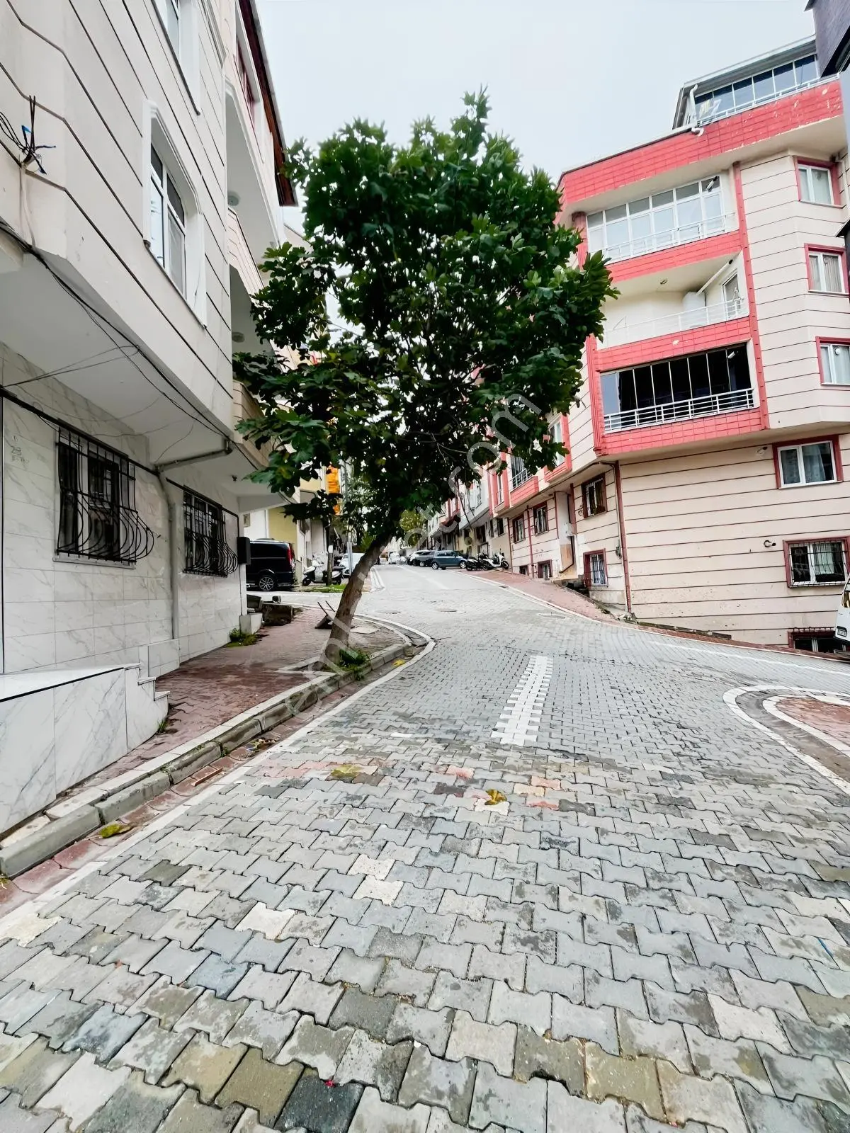 Şans Gayrimenkul'den Sultaniye'de Düz Giriş Emsali 2+1 — fotoğraf 32