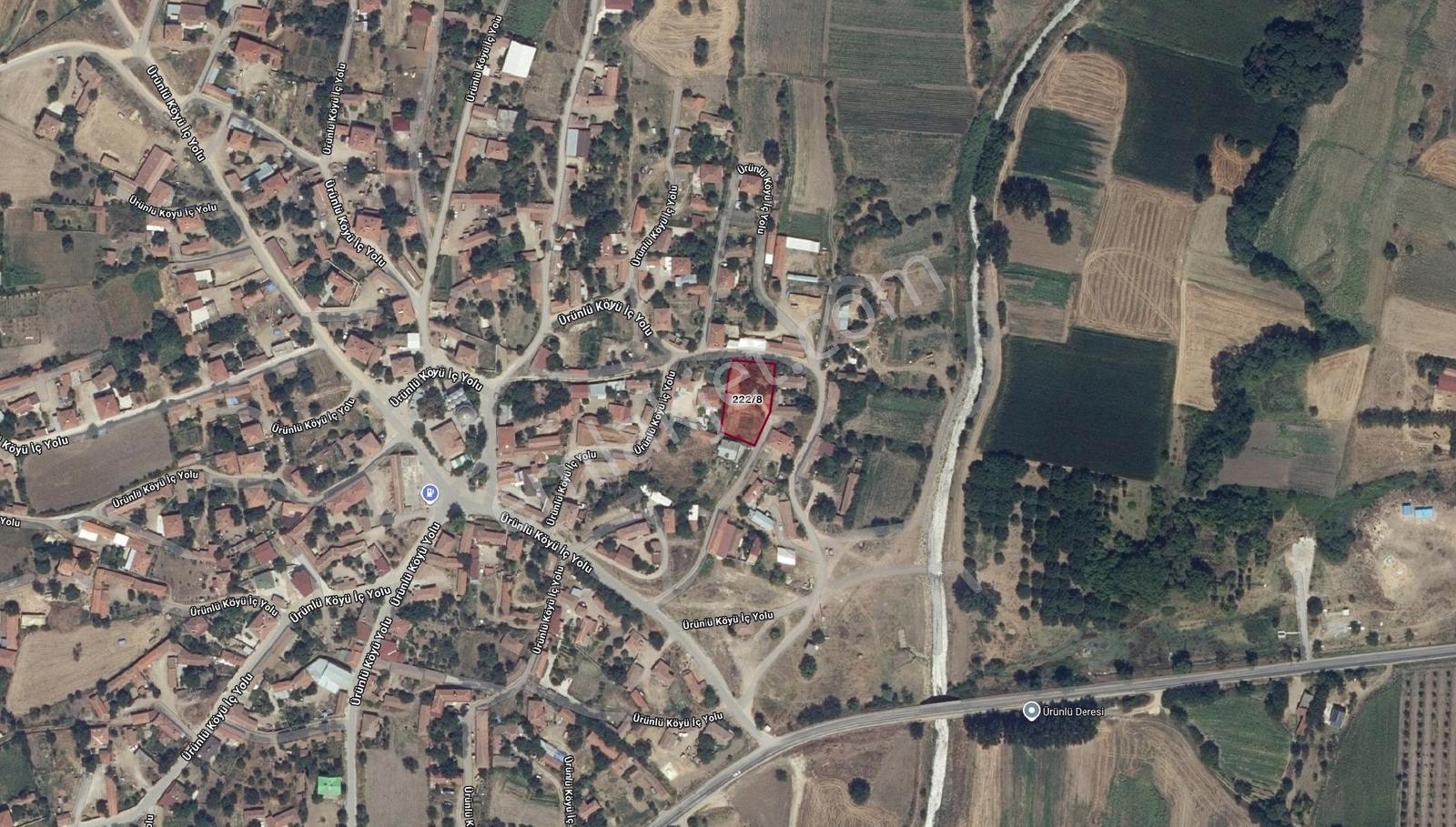 Ürünlü Köyünde 1.271 M² Arsa İçinde Satılık Müstakil Ev — fotoğraf 3