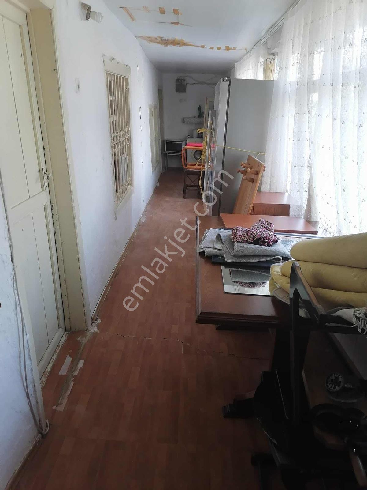 Ürünlü Köyünde 1.271 M² Arsa İçinde Satılık Müstakil Ev — fotoğraf 13