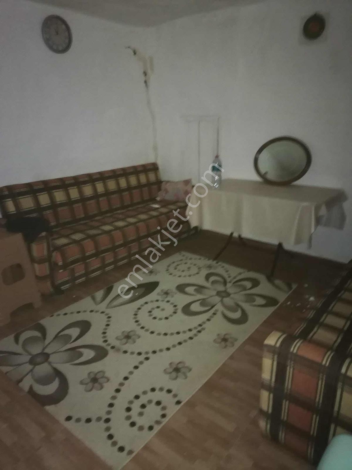 Ürünlü Köyünde 1.271 M² Arsa İçinde Satılık Müstakil Ev — fotoğraf 15