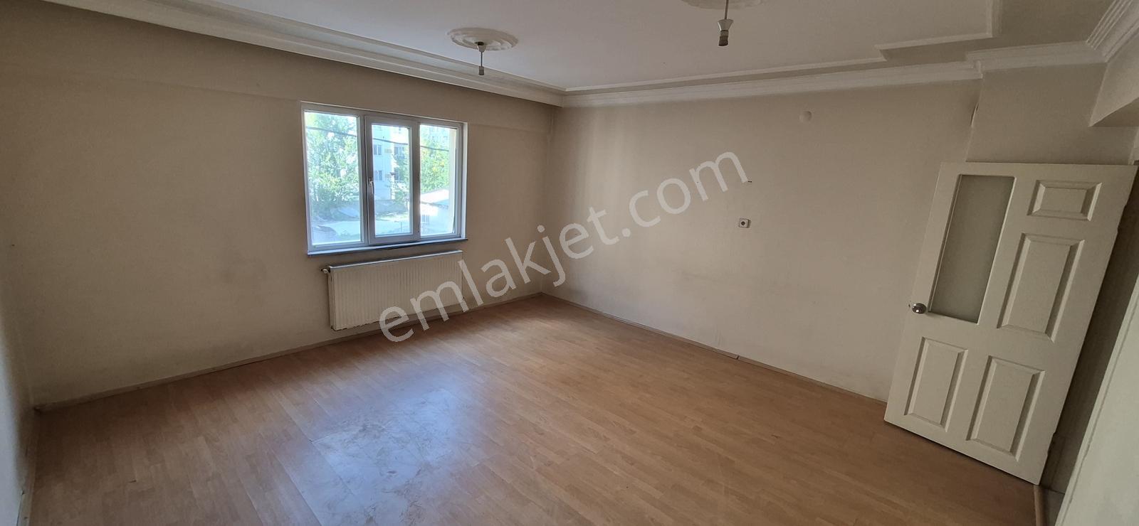 Emlak Fix'den Huzur Mahalesinde Satılık 3+1 Fırsat Daire — fotoğraf 2
