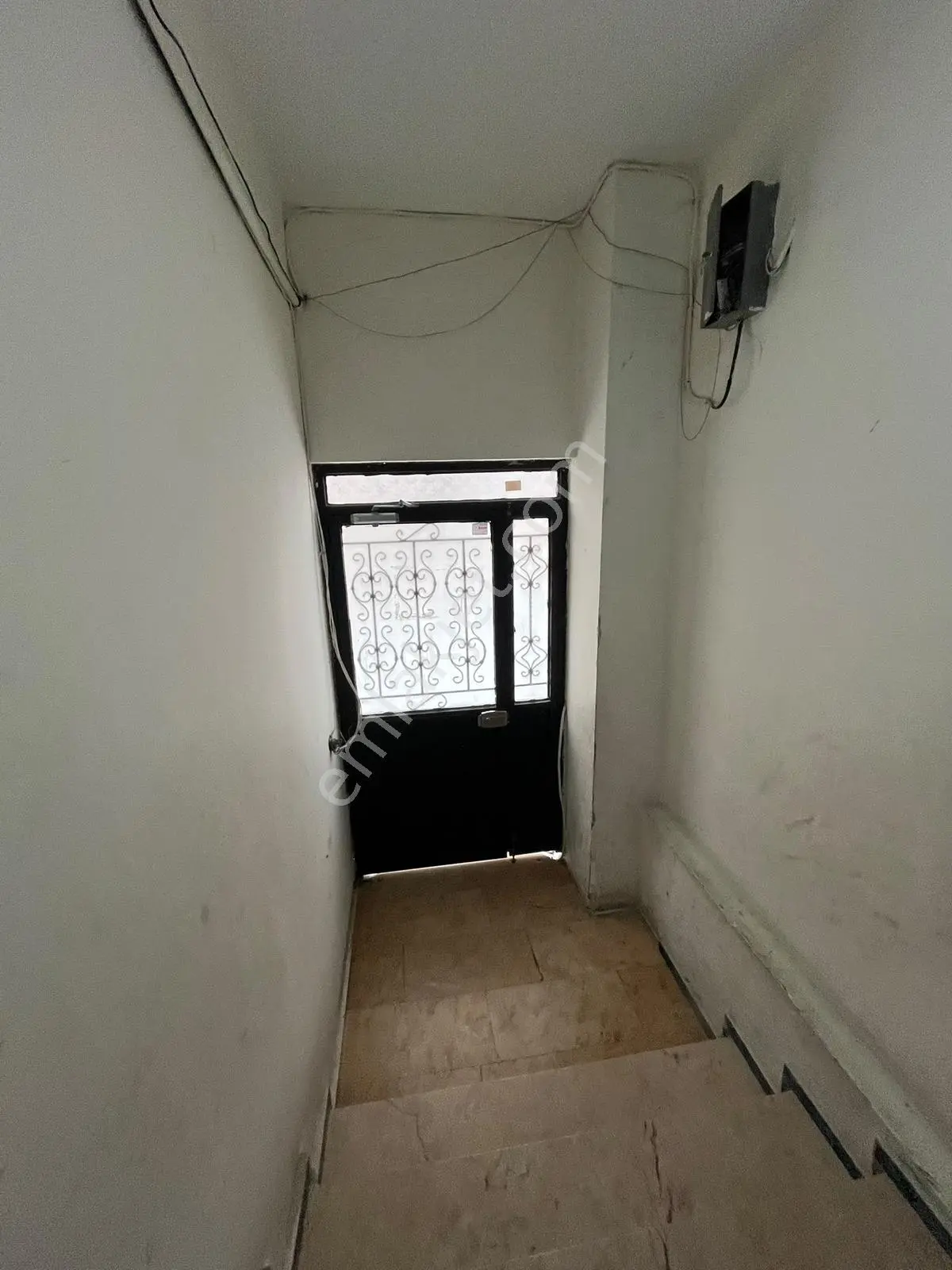 Talatpaşa'da Balkonlu Geniş Kullanışlı Fırsat 2+1 Daire — fotoğraf 38