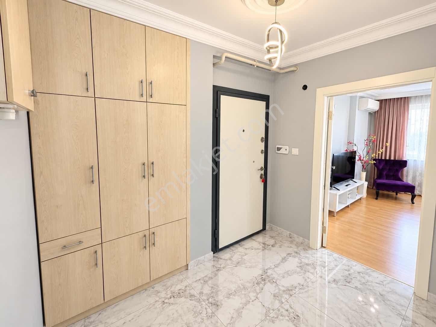 İz Den 3+1 Kapalı Mutfak Huzurevlerinde Daire — fotoğraf 3