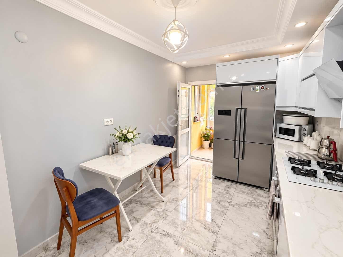 İz Den 3+1 Kapalı Mutfak Huzurevlerinde Daire — fotoğraf 5