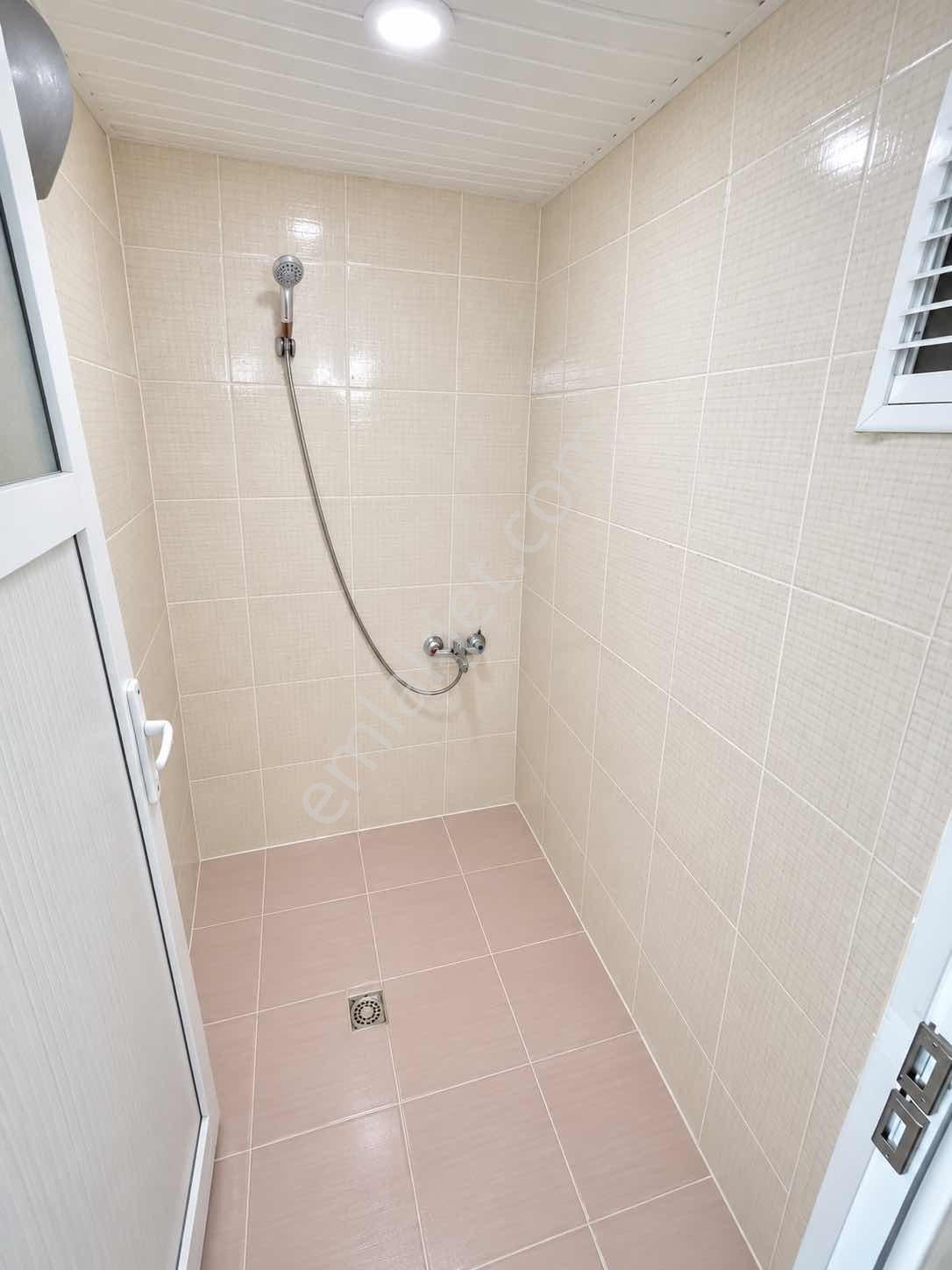 İz Den 3+1 Kapalı Mutfak Huzurevlerinde Daire — fotoğraf 14