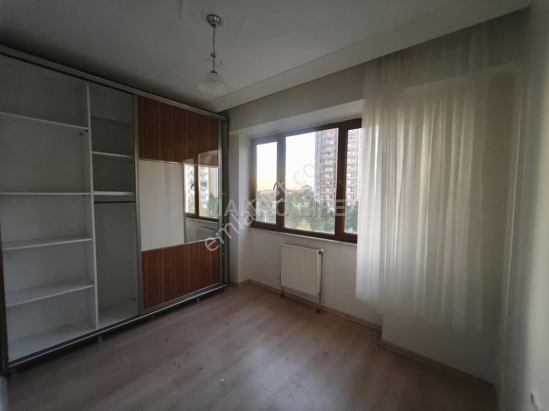 Talaytepe'de 4+1 Ara Kat Satılık Daire — fotoğraf 3