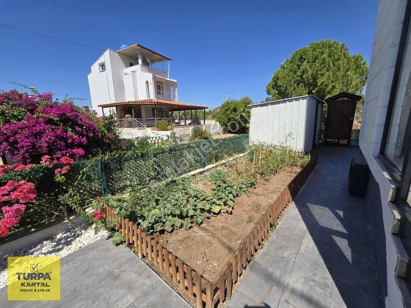 Denıze Çok Yakın 4+1 Ayrı Mutfak 303 M2 Üzerine Müstakil Villa — fotoğraf 4
