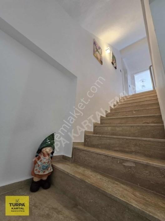 Denıze Çok Yakın 4+1 Ayrı Mutfak 303 M2 Üzerine Müstakil Villa — fotoğraf 18