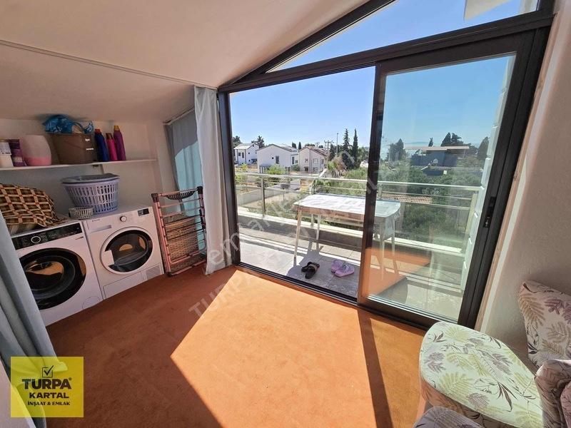 Denıze Çok Yakın 4+1 Ayrı Mutfak 303 M2 Üzerine Müstakil Villa — fotoğraf 19