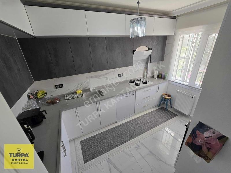 Denıze Çok Yakın 4+1 Ayrı Mutfak 303 M2 Üzerine Müstakil Villa — fotoğraf 22
