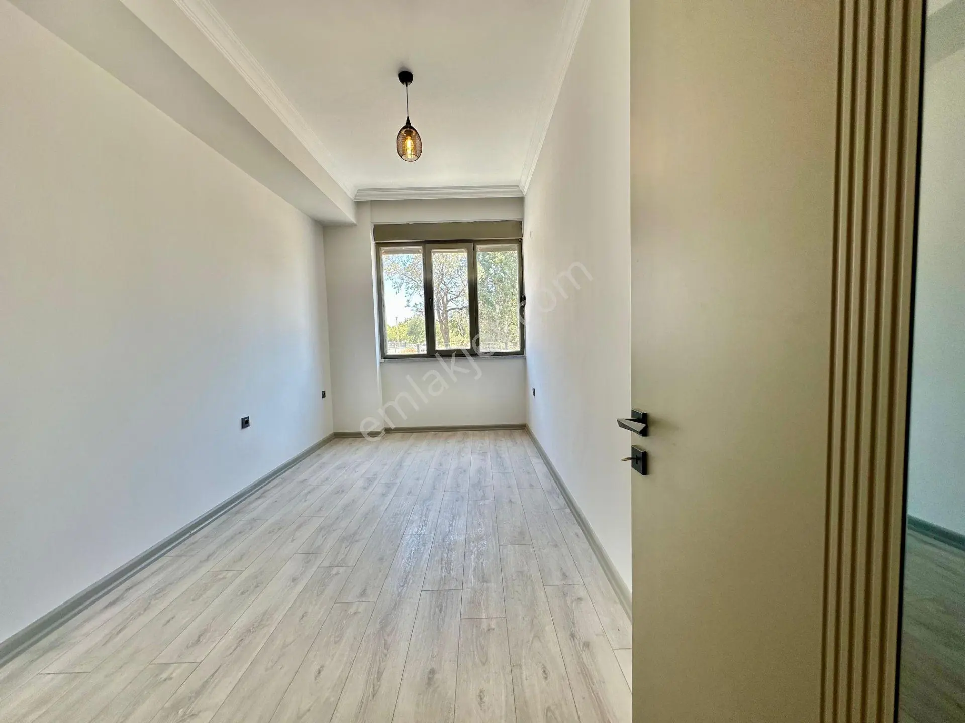 ꧁ay Emlak'tan꧂akçayda Müstakil Tadında Ön Cephe Ebeveyn Banyolu Satılık 2+1 Ultra Lüks Daire — fotoğraf 17