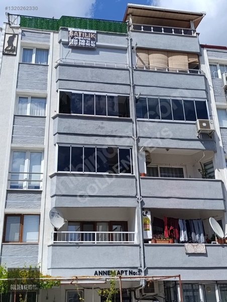 Bergama Merkez Maltepe Mah.c.tesi Pazarı İçi Satılık 5+1 Dubleks — fotoğraf 2
