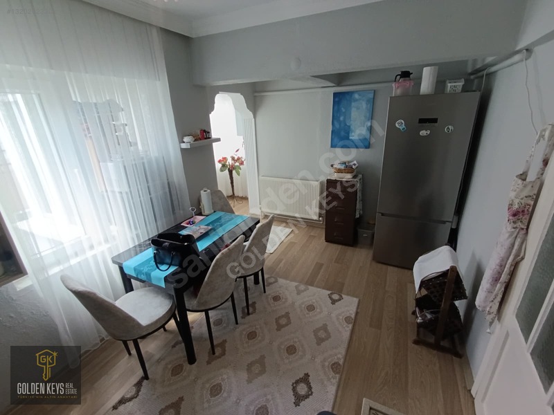 Bergama Merkez Maltepe Mah.c.tesi Pazarı İçi Satılık 5+1 Dubleks — fotoğraf 5