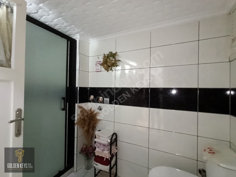 Bergama Merkez Maltepe Mah.c.tesi Pazarı İçi Satılık 5+1 Dubleks — fotoğraf 14