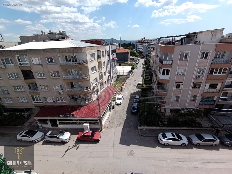 Bergama Merkez Maltepe Mah.c.tesi Pazarı İçi Satılık 5+1 Dubleks — fotoğraf 17