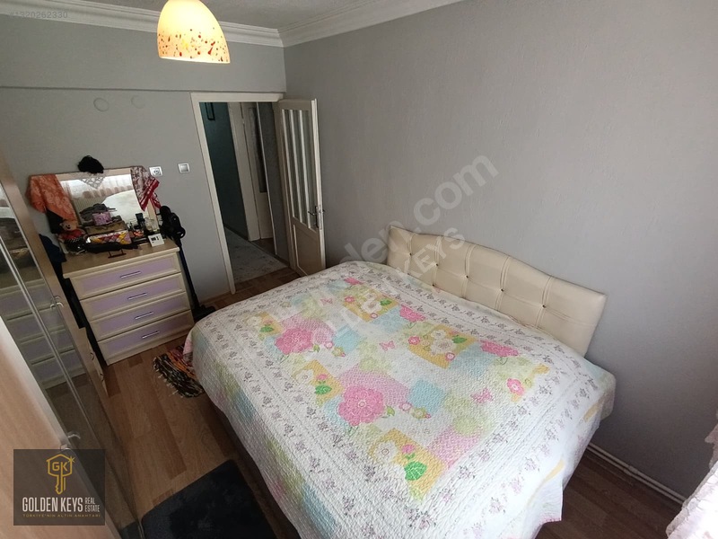 Bergama Merkez Maltepe Mah.c.tesi Pazarı İçi Satılık 5+1 Dubleks — fotoğraf 23