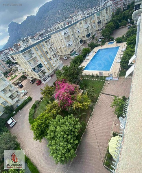 Konyaaltı Hurma Da Site İçinde Satılık 2+1 D.gazlı — fotoğraf 4