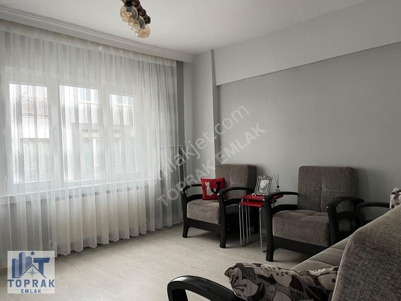 Toprak Emlak'tan Kumlubel Mh / Esenli Cd Yakını / Satılık 3+1 — fotoğraf 3
