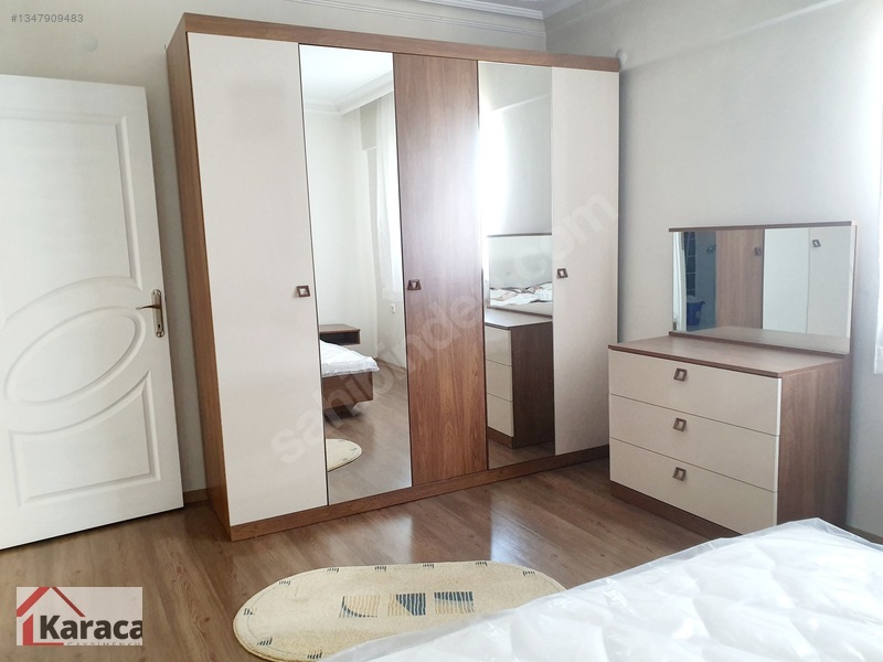 Karaca'dan Eryaman Da Temiz Mobilyalı 3+1 135 M2 Kiralık Daire — fotoğraf 12